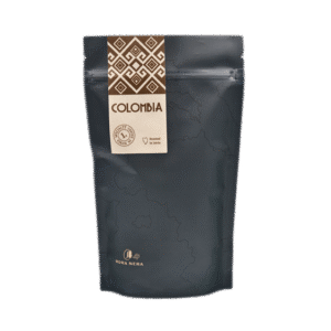 <a href="https://www.aromicup.com/hr/producto/bora-nera-colombia-el-indio/">BORA NERA COLOMBIA EL INDIO</a>